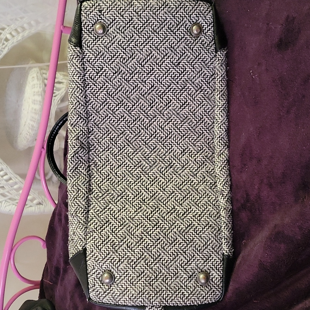 Purse - Picture 4 of 4